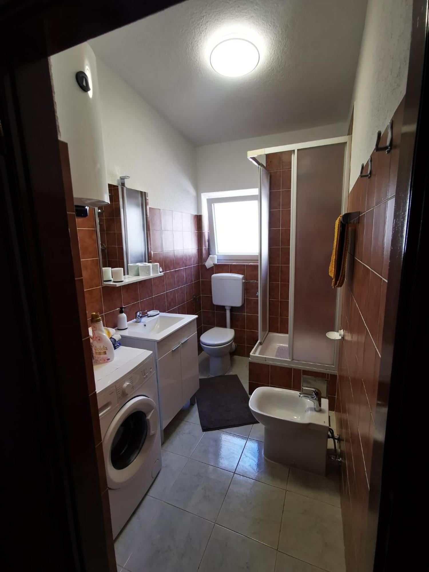 Apartment Ana Сен Екстериор снимка