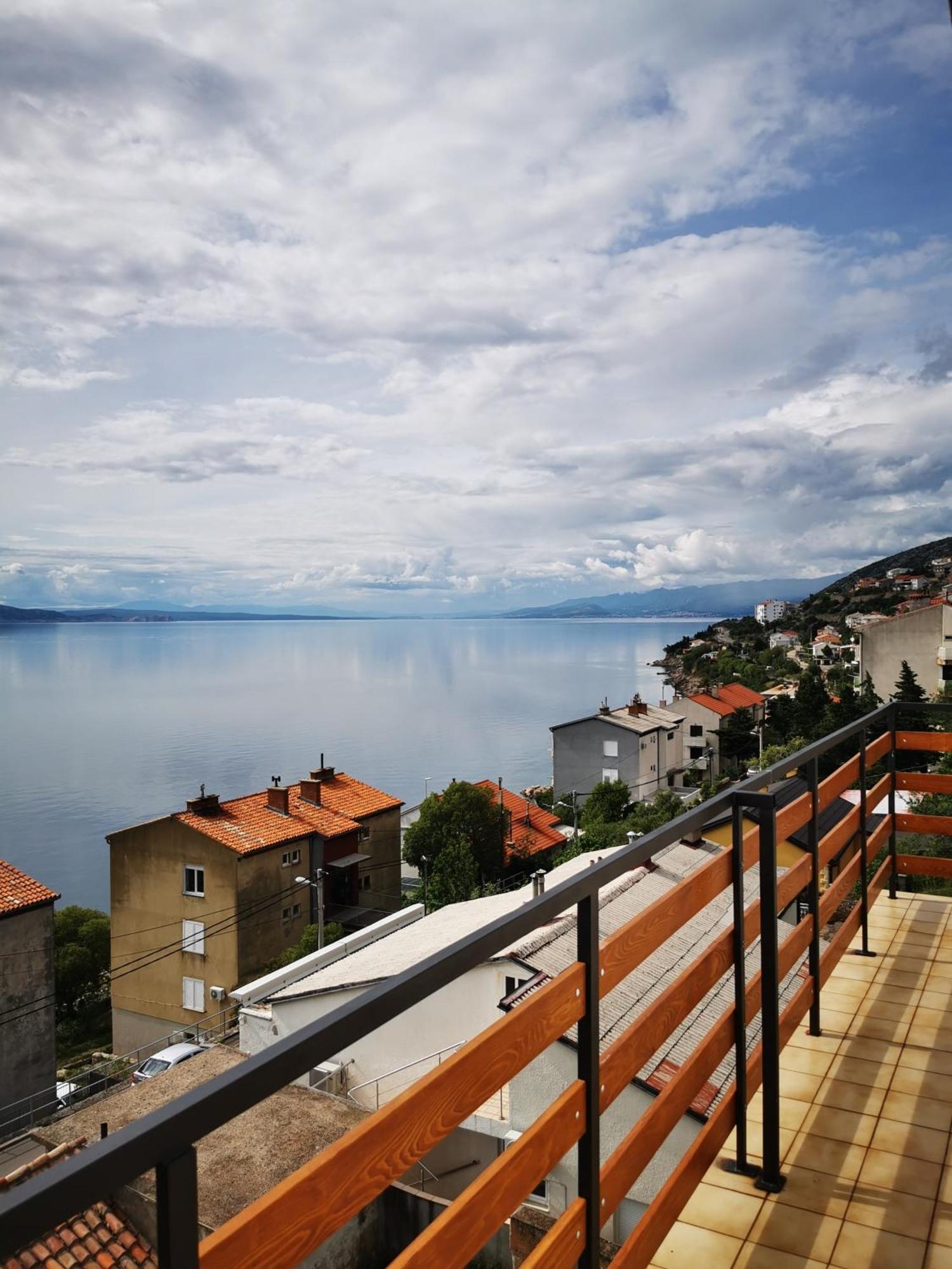 Apartment Ana Сен Екстериор снимка