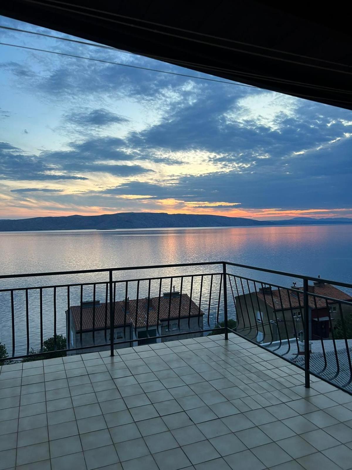 Apartment Ana Сен Екстериор снимка